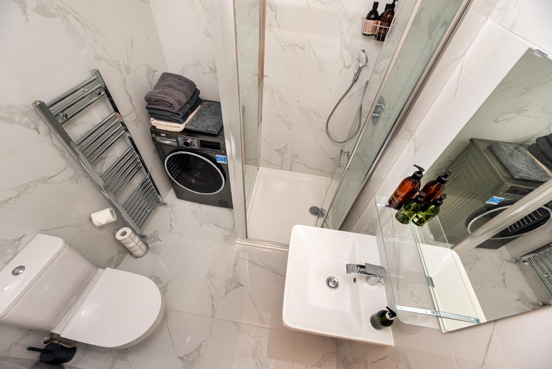 2-Bedroom Victorian Apartment In Kensington Лондон Экстерьер фото